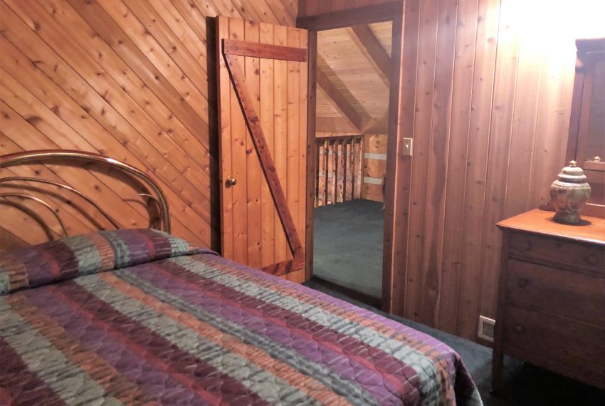 Cabin 7 Bedroom 2